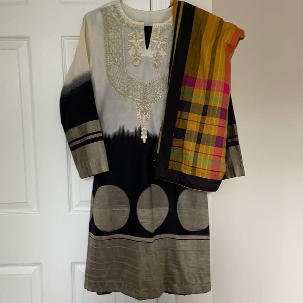 Shalwar Kameez